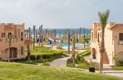 لافيستا باي إيست