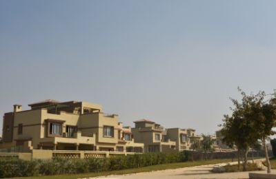 5 غرف نوم فيلا 866 م² للبيع في بالم هيلز قطامية (PK1)، الجولدن سكوير، مصر