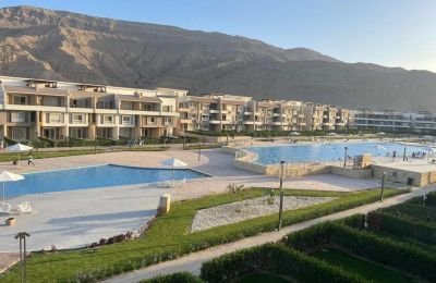 5 غرف نوم فيلا 310 م² للبيع في أوجو مورانو، العين السخنة، مصر