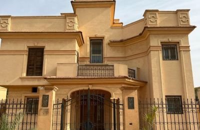 فيلا 5 غرف نوم 360 م² للبيع في طيبة، القاهرة الجديدة، مصر