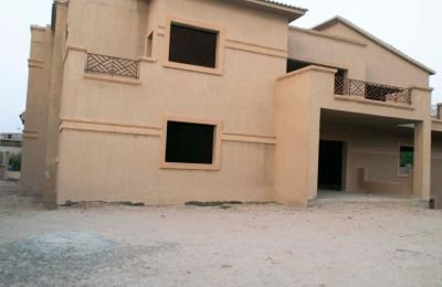 Villa 1300 m² (7-bedroom) for sale in Swan Lake Katameya, New Cairo, Egypt