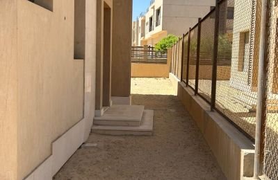 For sale: 4-bedroom Twinhouse 238 m² in ALMA, El Sheikh Zayed, Egypt