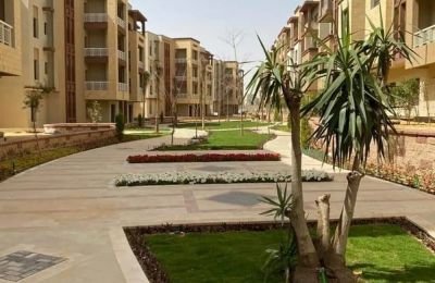 For sale: 2-bedroom Apartment 121 m² in Green 6, 6th of October City, Egypt