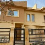 For sale: 6-bedroom Twinhouse 340 m² in Moon Valley 2, South Investors, Egypt