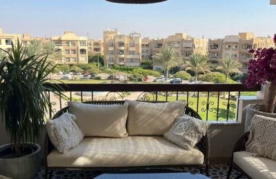 For sale: 3-bedroom Apartment 203 m² in Beverly Hills, 6th of October City, Egypt