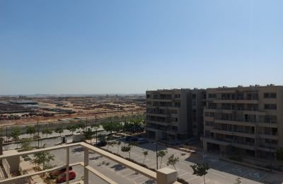 For sale: 4-bedroom Apartment 254 m² in Capital Gardens, New Cairo, Egypt