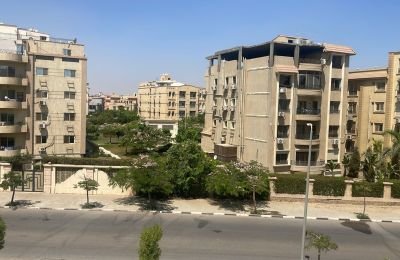 Apartment 200 m² (3-bedroom) for sale in Beverly Hills, 6th of October City, Egypt