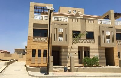 توين هاوس 3 غرف نوم 303 م² للبيع في جرينز، الشيخ زايد، مصر