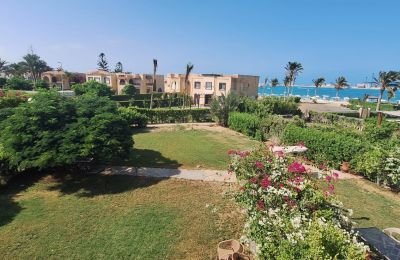 فيلا 5 غرف نوم 260 م² للبيع في مارينا 4، العلمين، مصر