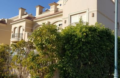 For sale: 4-bedroom Twinhouse 210 m² in El Patio 6 October, 6th of October City, Egypt