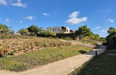 For sale: 4-bedroom Villa 302 m² in Allegria, El Sheikh Zayed, Egypt