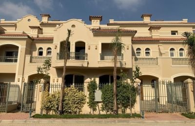 For sale: 3-bedroom Villa 260 m² in El Patio 5 East, El Shorouk, Egypt