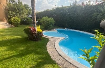For sale: 7-bedroom Villa 450 m² in Beverly Hills, 6th of October City, Egypt