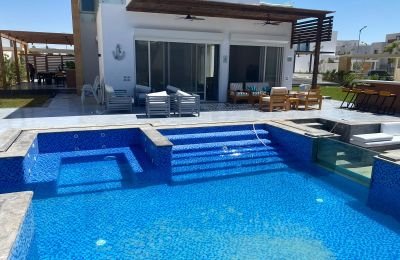 5-bedroom Villa 450 m² for sale in Seashell Sidi Abdel Rahman, Sidi Abdel Rahman, Egypt