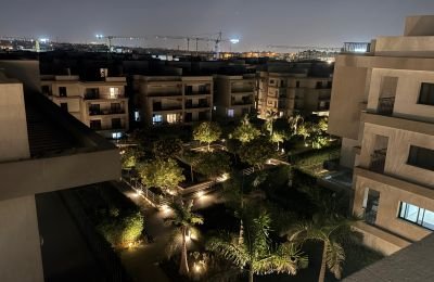 4 غرف نوم بنتهاوس 244 م² للبيع في فيفث سكوير المراسم، القاهرة الجديدة، مصر