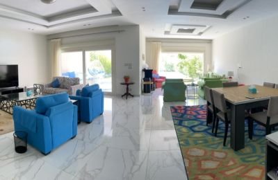 5-bedroom Villa 318 m² for sale in Hacienda Bay, Sidi Abdel Rahman, Egypt