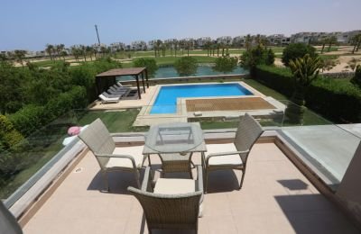 للبيع: فيلا 4 غرف نوم 260 م² في هاسيندا باي، سيدي عبدالرحمن، مصر