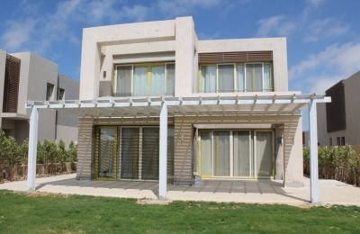 Villa 300 m² (5-bedroom) for sale in Hacienda Bay, Sidi Abdel Rahman, Egypt